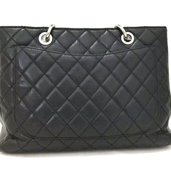 Authentic CHANEL Caviar Skin Classic Shoulder Bag - Picture 2 of 8